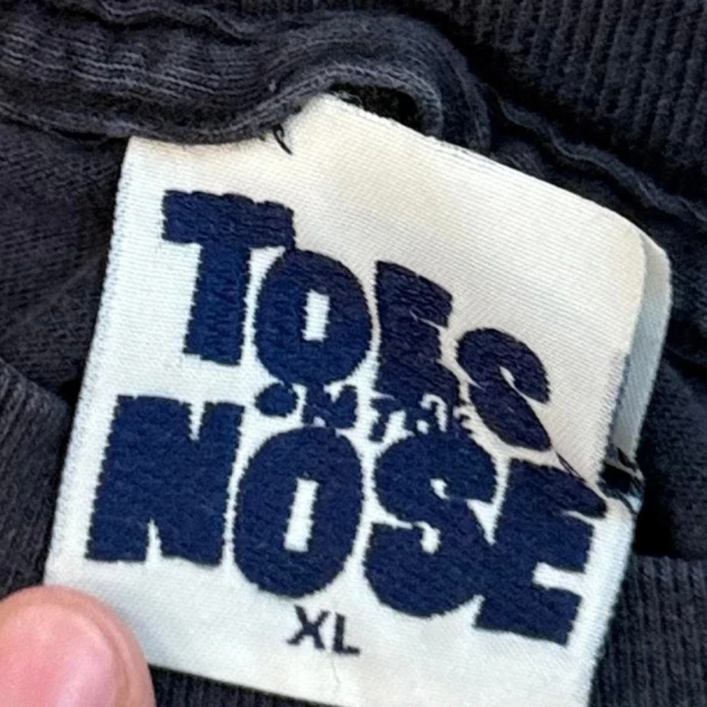 Vintage Toes On The Nose Faded Black Tee Men's Size XL Beach Surf Skater Y2k VTG